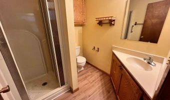 75 Moore Ave, Batesville, AR 72501