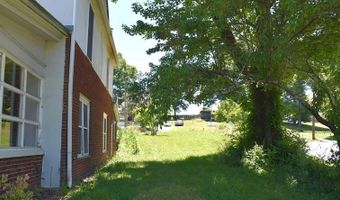 61 Fairview Rd, Andrews, NC 28901