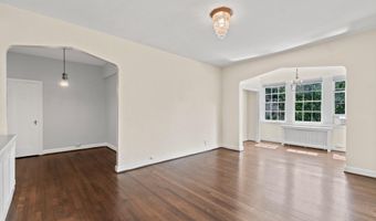 2737 DEVONSHIRE Pl NW 110, Washington, DC 20008
