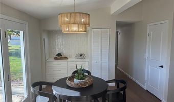 102 Debra Dr, Albers, IL 62215