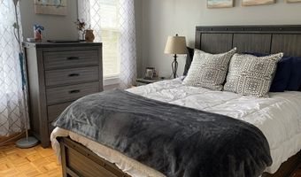 663 E 5th St B, Boston, MA 02127