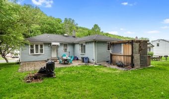 160 Brook Dr, Andover, NJ 07801