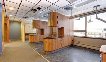 7926 Old Seward Hwy B8, Anchorage, AK 99518