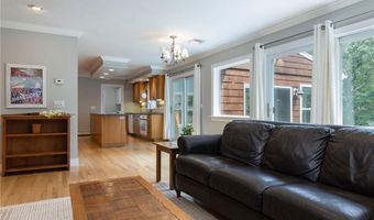 504 Shermantown Rd, North Kingstown, RI 02874