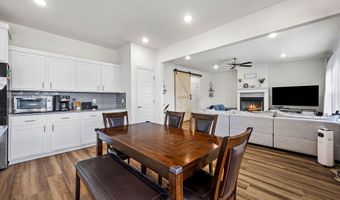 5801 SW Gentle Winds Ave, Bentonville, AR 72713