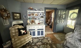 427 E 14th St, Baxter Springs, KS 66713