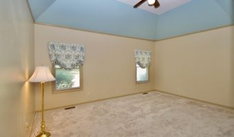1689 Peppertree Dr, Alcoa, TN 37701