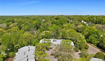 8405 137th Ct, Apple Valley, MN 55124