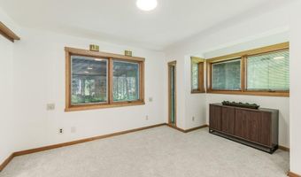 8473 E Apache Trl, Athol, ID 83801