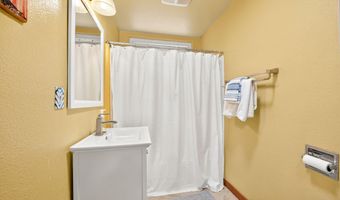 740 Park St, Ashland, OR 97520
