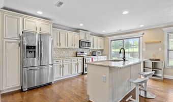 1017 Brighton Dr, Alcoa, TN 37701