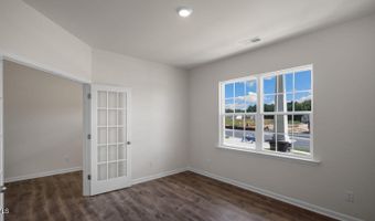 959 Misty Creek Dr, Aberdeen, NC 28315