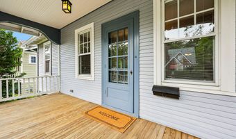 526 N IVY St, Arlington, VA 22201