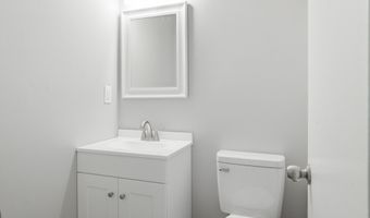 11240 Rotherick Dr, Alpharetta, GA 30022