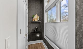 406 BARLOW Pl, Bethesda, MD 20814