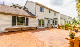 2864 Mystic Dr, Ann Arbor, MI 48103