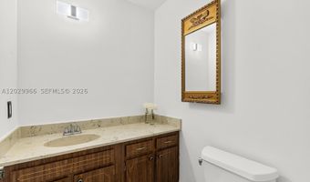 9341 E Bay Harbor Dr Ph-B, Bay Harbor Islands, FL 33154