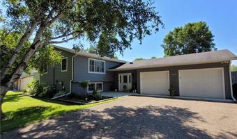 565 Lake Dr W, Annandale, MN 55302