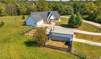 27887 337th Ct, Adel, IA 50003