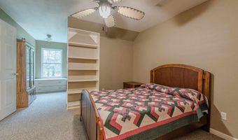 8900 Hinkson Rd, Benton, AR 72019