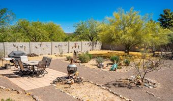 33701 S PARK Ln, Black Canyon City, AZ 85324