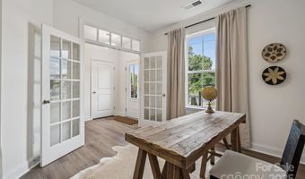 4148 Alexander View Dr, Charlotte, NC 28226