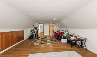 2216 Caroline St, Yorkville, NY 13495