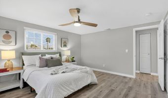 635 Jamaica Cir E, Apollo Beach, FL 33572