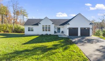 173 Tamrox Dr, Arundel, ME 04046