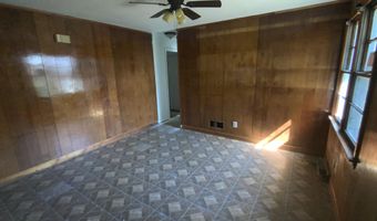 426 Albert St, Bishopville, SC 29010