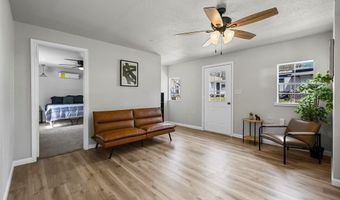 88 Live Oak St, Alvarado, TX 76009