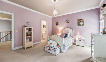 221 Allmond Ln, Alpharetta, GA 30004