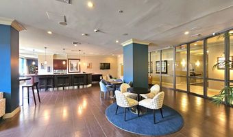 2451 MIDTOWN Ave 219, Alexandria, VA 22303