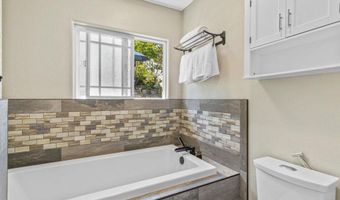 8659 GOLF Dr, Spring Valley, CA 91977