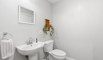 15 Curtis Cir 15, Avon, MA 02322