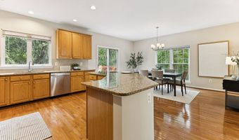 6731 DOROTHY GILES Ct, Alexandria, VA 22315