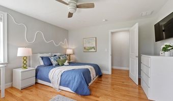 324 Old Harvard Rd, Boxborough, MA 01719