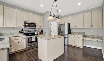 46 STONE RIDGE Dr, Dover, DE 19901