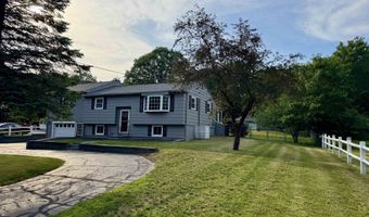 128 Mallego Rd, Barrington, NH 03825