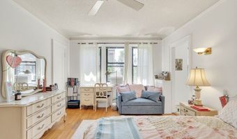 141 Englewood Ave 23, Boston, MA 02135