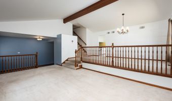 1502 S Harvard Ave, Arlington Heights, IL 60005