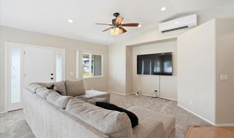 77 Kealohilani St, Kahului, HI 96732