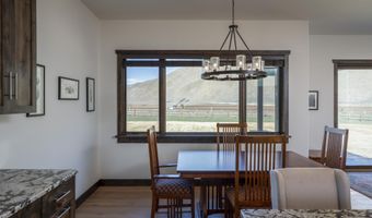 10 Cooper Dr, Bellevue, ID 83313