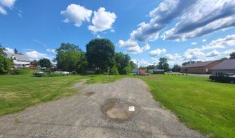 59 Bridgham St, Ashland, ME 04732