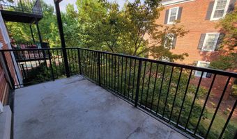 4903 30TH St S B2, Arlington, VA 22206