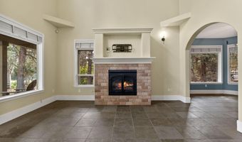 3025 NW Fairway Heights Dr, Bend, OR 97703