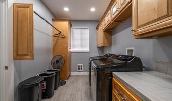87829 TWO MILE Ln, Bandon, OR 97411