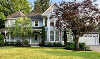 203 Randwood Dr, Amherst, NY 14068