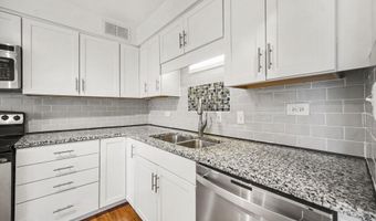 1050 Wall 3B, Ann Arbor, MI 48105