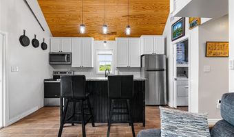 1185 County Road 1590, Alvord, TX 76225
